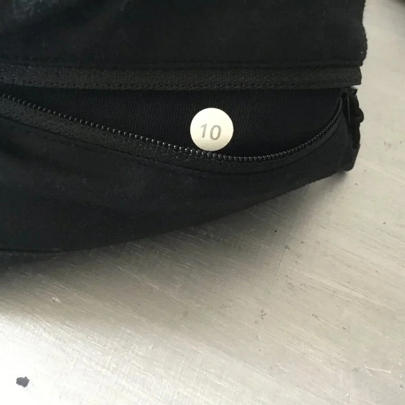 Lululemon Run lightweight straight leg Breathable Pant yoga Black SZ 10 - Picture 12 of 16